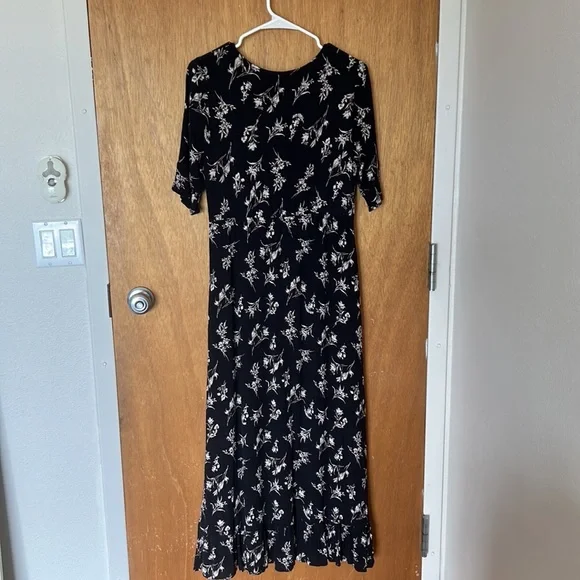 Neutral Floral Polagram Dress - Picture 2 of 5